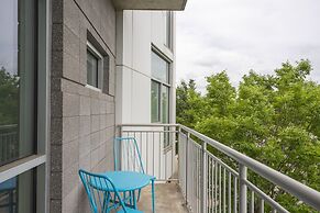 Unfurnished Condo | Amazing Layout with Balcony and In-building Storag