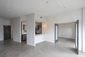 Unfurnished Condo | Amazing Layout with Balcony and In-building Storag