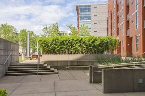 Unfurnished Condo | Amazing Layout with Balcony and In-building Storag