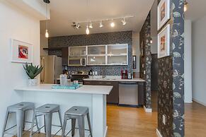 Artsy Extended Retreat Downtown Nashville