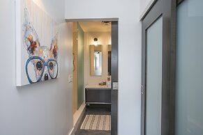 Sleek Furnished Modern Downtown Condo