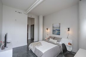 Sleek Furnished Modern Downtown Condo