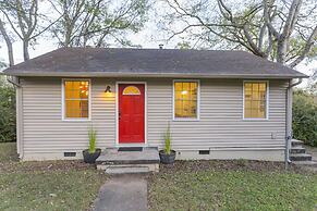 Quaint Music City Bungalow Retreat