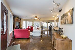 Grand Dream Vacation Home in Nashville 7+ beds!