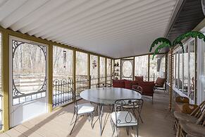 Grand Dream Vacation Home in Nashville 7+ beds!