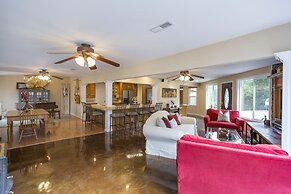 Grand Dream Vacation Home in Nashville 7+ beds!