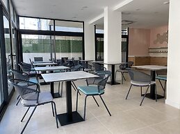 Spilos Gumuldur Hotel