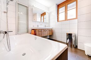 Mountain Lodge by A-Appartements