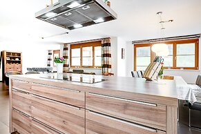 Mountain Lodge by A-Appartements