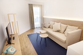 Parque Nereida Suites Hotel