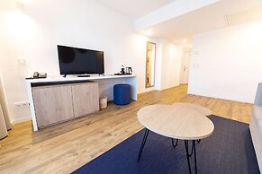 Parque Nereida Suites Hotel