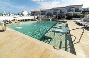 Parque Nereida Suites Hotel