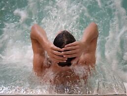 Parque Nereida Suites Hotel