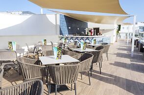 Parque Nereida Suites Hotel