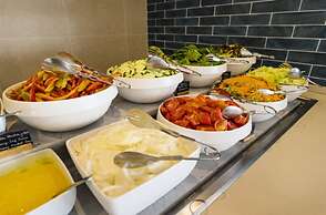 Parque Nereida Suites Hotel