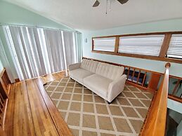 The Summer House - Upper