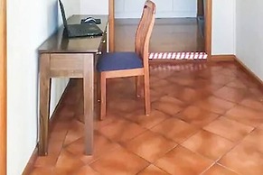 Rye Sleeps 10, Great Weekender