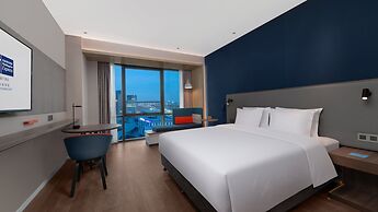 Holiday Inn Express Beijing Yizhuang Tongminghu by IHG