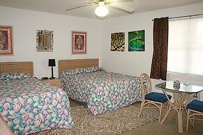 Family Friendly Villa 508 with 27 Hole Golf Course and Outdoor Pool by