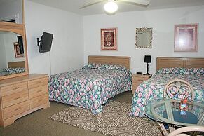 Family Friendly Villa 508 with 27 Hole Golf Course and Outdoor Pool by