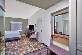 Holiday Inn Erie by IHG