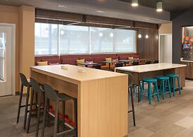 Tru by Hilton Jacksonville South Mandarin