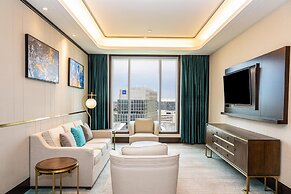 Blossom Hotel Houston, Curio Collection by Hilton