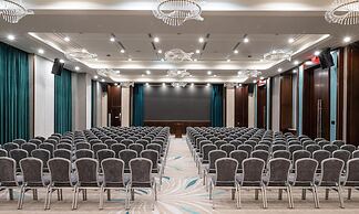 Blossom Hotel Houston, Curio Collection by Hilton