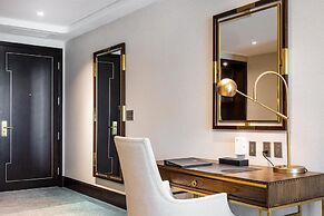 Blossom Hotel Houston, Curio Collection by Hilton