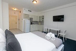 306 Studio Hollywood Beach