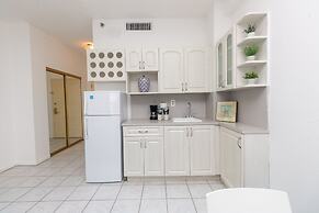 306 Studio Hollywood Beach