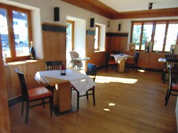 Hotel Heimfeld Cafe Restaurant