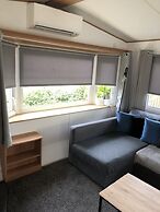 Beautiful 3-bed Caravan on Holiday Park