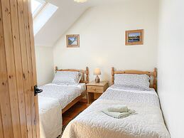 Sweetbriar Holiday Cottage
