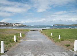 Moore Bay Holiday Homes