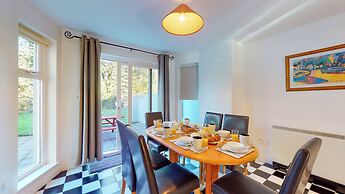 Aughrim Holiday Village