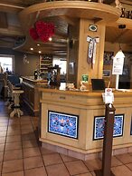 Alpine Touring Hotel