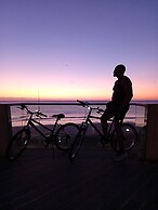 Home and Away Guesthouse