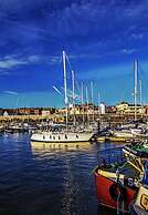 Home and Away Guesthouse