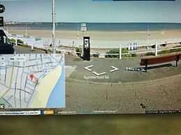 Home and Away Guesthouse