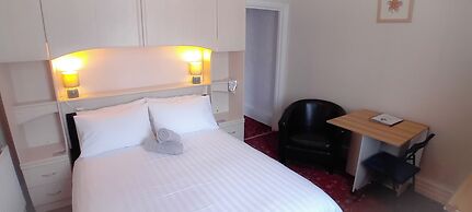 Home and Away Guesthouse