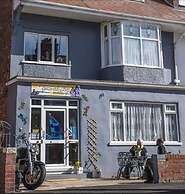 Home and Away Guesthouse