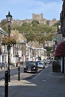 Churchill Guest House