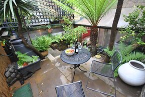 Churchill Guest House