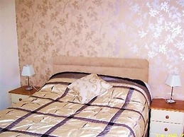 Thompsons Arms Holiday Lets + B & B