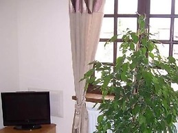 Thompsons Arms Holiday Lets + B & B