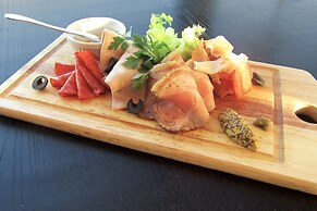 The Gate Hotel Asakusa Kaminarimon by Hulic