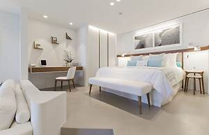 Grace Hotel, Auberge Resorts Collection