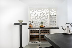 Grace Hotel, Auberge Resorts Collection