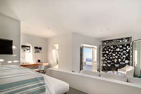 Grace Hotel, Auberge Resorts Collection